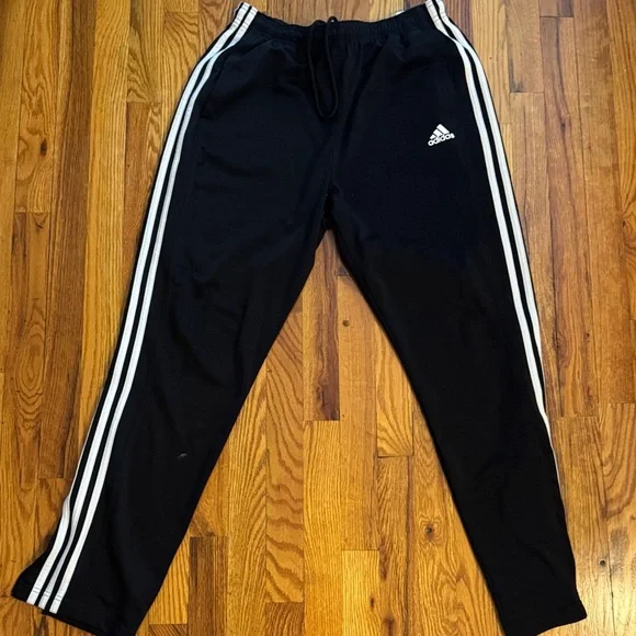 Adidas joggers White Stripes - Picture 1 of 1